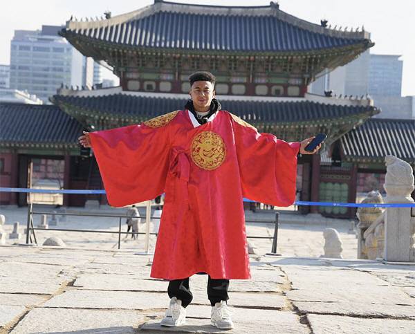 ▲ 서울에서의 시간은 예상보다 훨씬 성공적이었다. 린가드는 2024시즌 26경기 6골 3도움을 쌓았고 이듬해 41경기 13골 7도움을 몰아쳐 팀 공격을 이끌었다. 경기력과 존재감 모두에서 에이스 역할을 해냈다. 좀더 큰 전장으로 도전에 나서 현역 커리어 3막 설계에 출사표를 던졌다. ⓒ 린가드 SNS