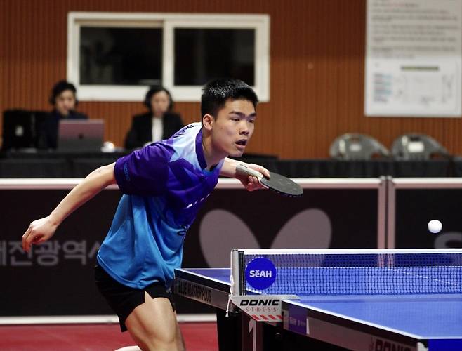 종별탁구선수권 남자 일반부 단식 결승에 나선 임유노 [촬영 이동칠]