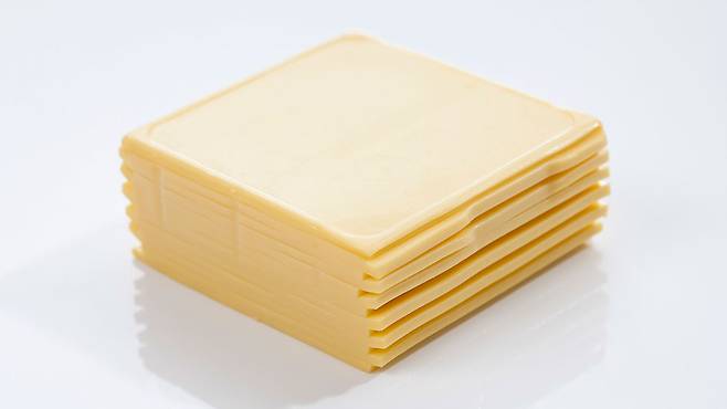 매일 적정량의 치즈 섭취는 건강을 지키는 데 도움이 된다｜출처: 클립아트코리아