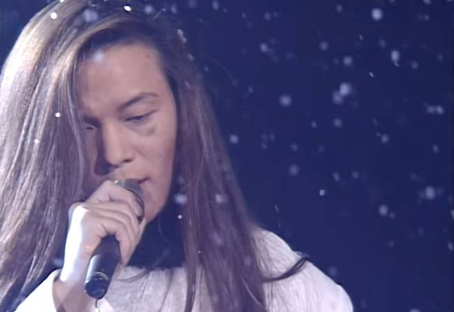 이때는 지금처럼 음악 얘기하면서 친하게 지낼 줄은 상상도 못 했다. 김장훈(위 사진)과 김종서의 데뷔 시절. KBS 유튜브 캡처