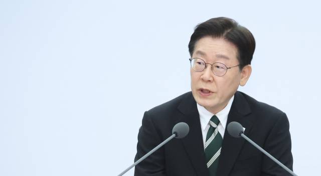 ▲이재명 대통령이 27일 서울 국방부에서 열린 전군주요지휘관회의에서 발언하고 있다. ⓒ연합뉴스