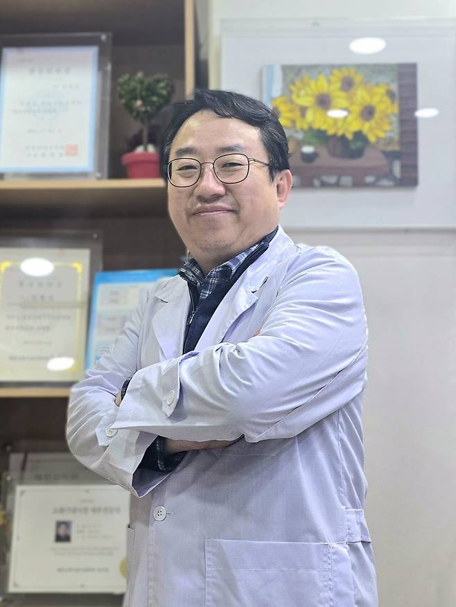 안혁수 원장 | 출처: 속편한내과의원