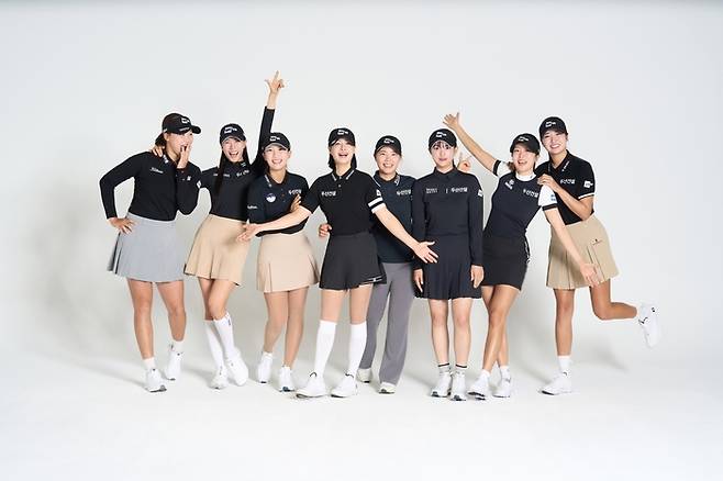 두산건설 We’ve 골프 선수단 단체. 사진 | 두산건설