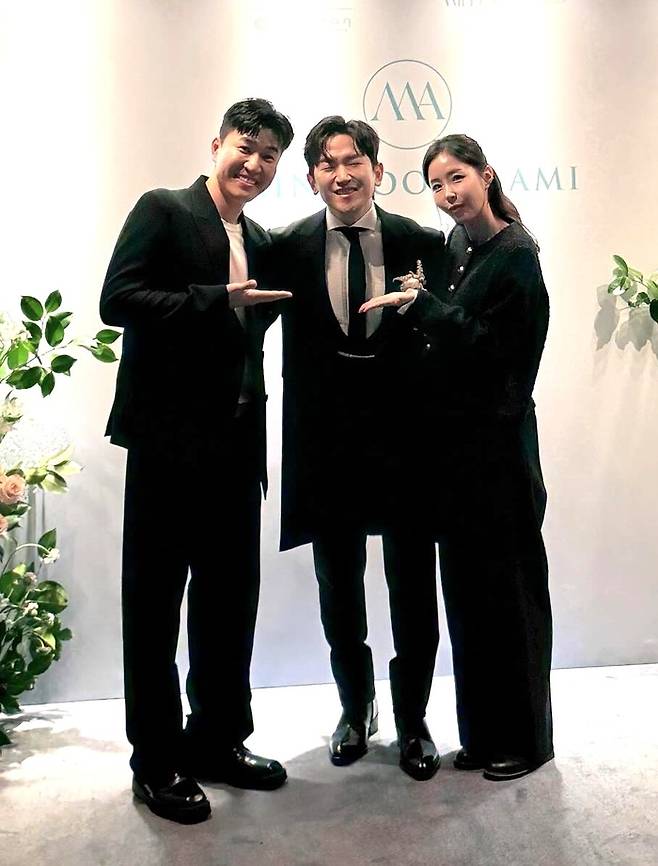 김종민-이민우-신지. 신지 SNS.