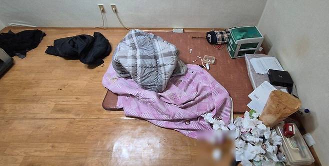 반지하와 같은 폐쇄적인 주거 환경은 고립을 더욱 심화시킬 수 있다. 사진=한승곤 기자