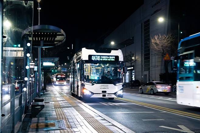 서울시 자율주행버스 A741의 모습. <제공=서울시>