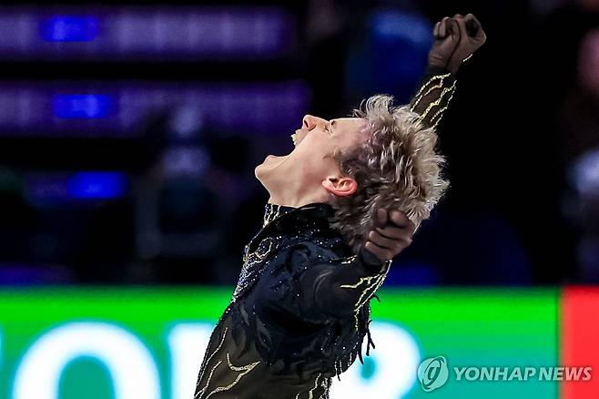 포효하는 일리아 말리닌 [EPA=연합뉴스]