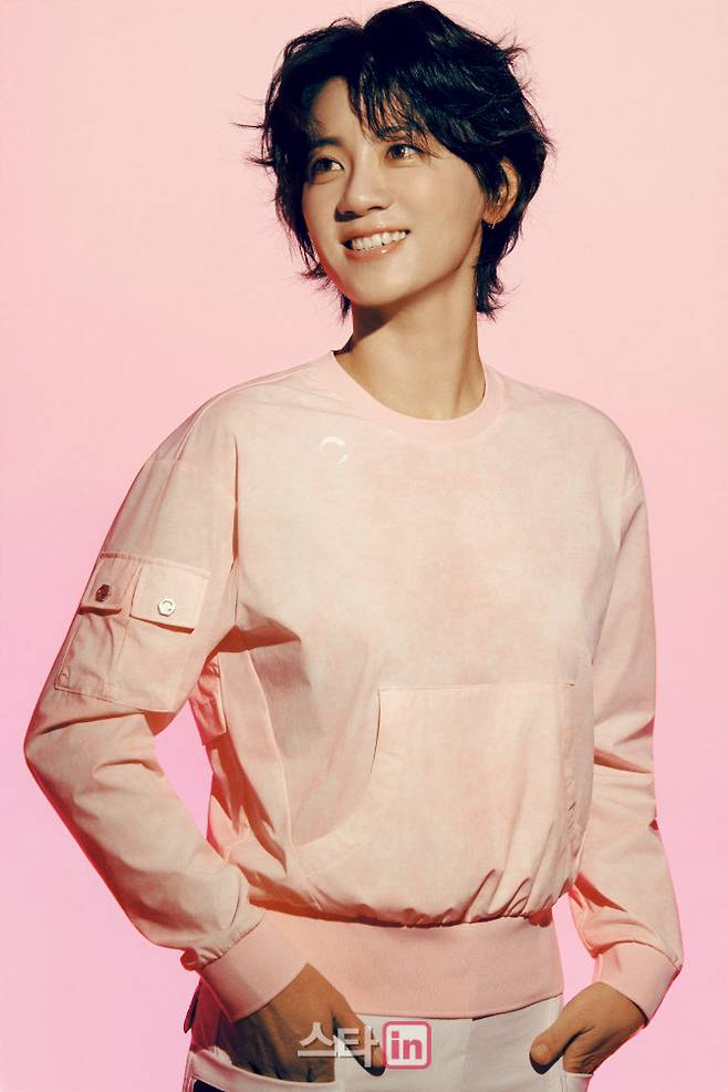 은퇴 후 제2의 인생에 도전하는 프로골퍼 최나연이 골프웨어 브랜드 챌린지의 화보 촬영에서 이미지 변신을 시도하고 있다. (사진=챌린저)