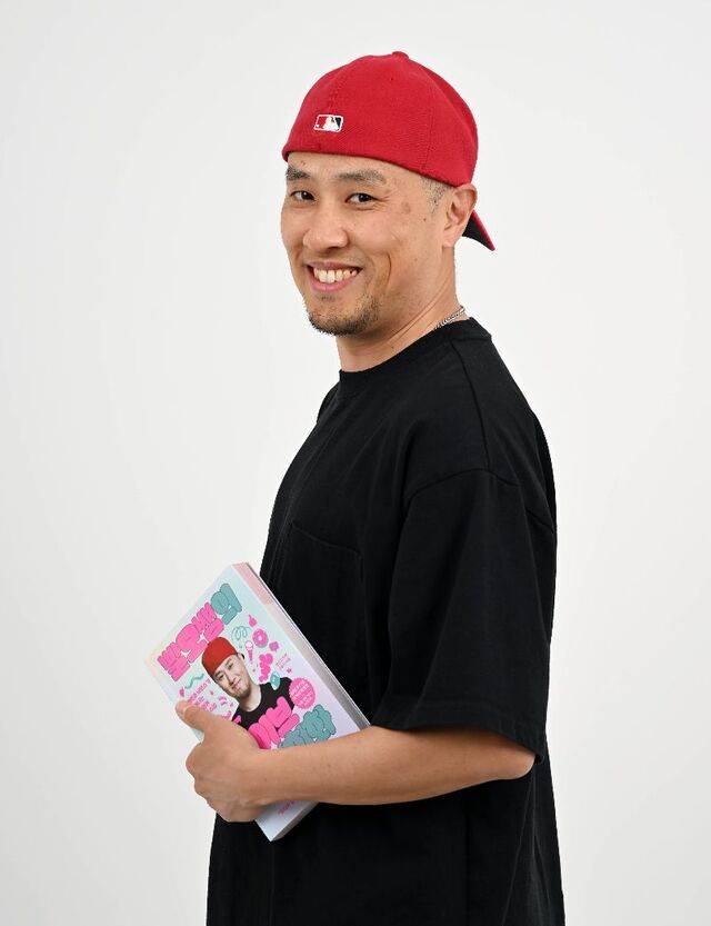 지난 11일 서울 여의도 국민일보에서 만난 신용하씨. 신씨는 “공부할 때만 영어에 집중하지 말고 일상에서 꾸준히 영어를 써야 실력을 키울 수 있다”고 강조했다. 이한형 기자