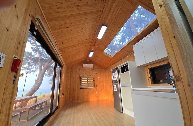 변산반도 해안 워케이션 센터의 스마트하면서도 자연친화적인 구조