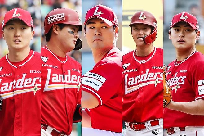 지난 29일 인천 SSG 랜더스필드에서 열린 2026 프로야구 개막 시리즈 KIA 타이거즈와 SSG 랜더스의 경기에서 활약한 SSG의 2002년생 5인방. 왼쪽부터 투수 김건우, 내야수 고명준, 투수 전영준, 포수 조형우, 투수 조병현. 2026.3.29 SSG 랜더스 제공