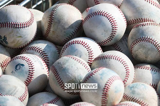 ▲ KBO가 2026년도 경기사용구(공인구) 1차 수시검사 결과를 발표했다. ⓒ곽혜미 기자