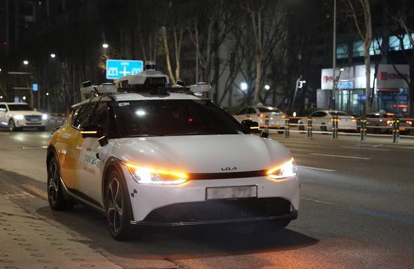 카카오모빌리티 자율주행택시. 사진=카카오모빌리티