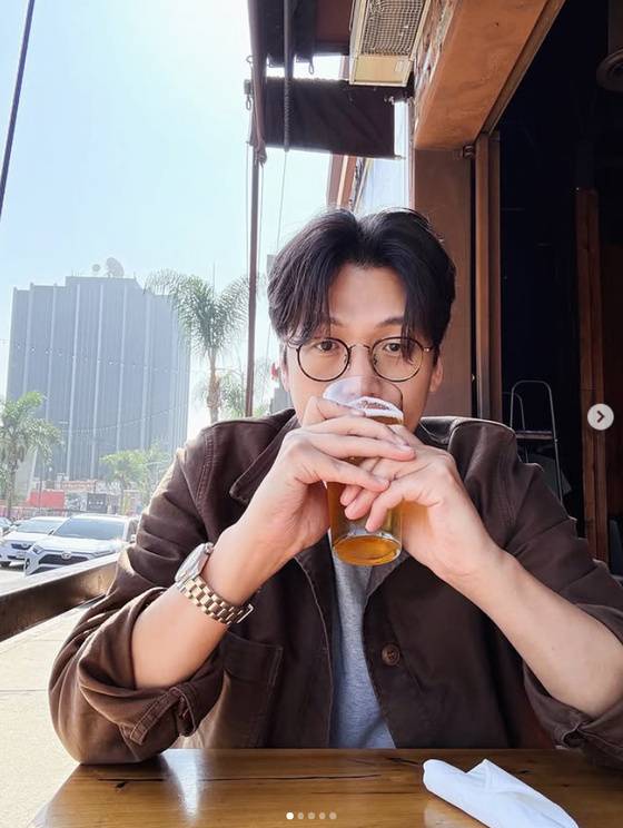 황석희 번역가 인스타그램 캡처