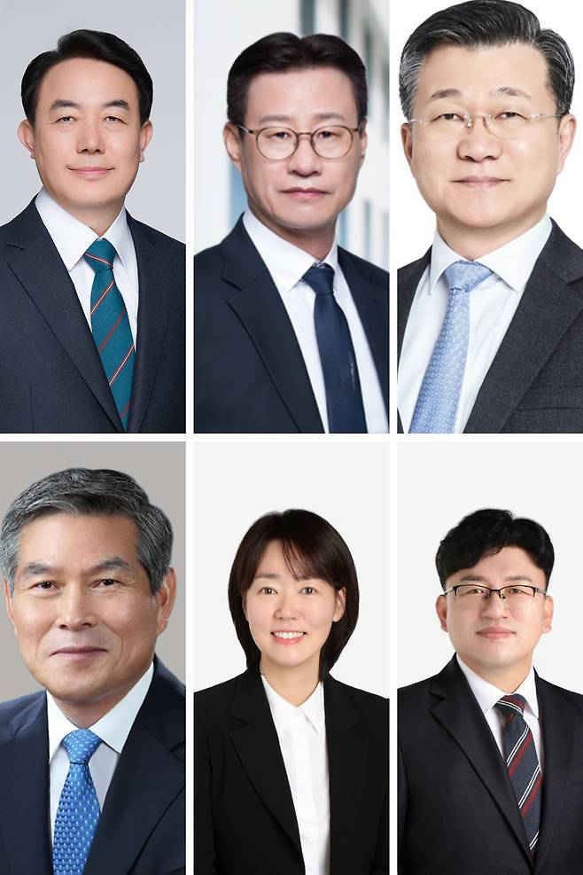 상단 왼쪽부터 강중희 세종 고문, 장성기 세종 전문위원, 강은호 광장 고문. 하단 왼쪽부터 정경두 대륙아주 고문, 이인희 화우 변호사, 김민규 화우 변호사.