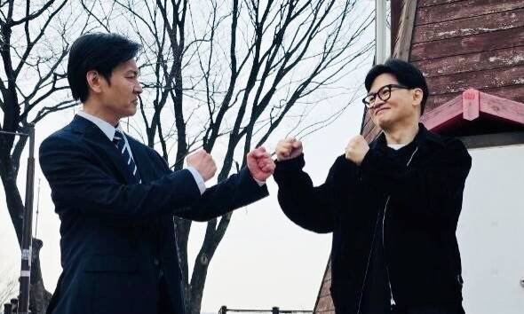 조국 조국혁신당 대표로 분장한 개그맨 정성호와 한동훈 전 국민의힘 대표. 한 전 대표 페이스북 갈무리