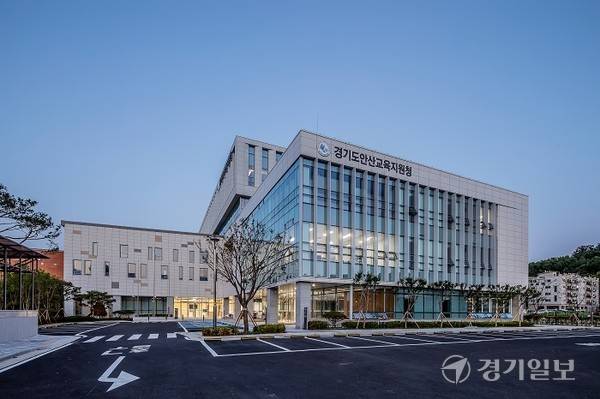 안산교육지원청 청사 전경. 경기일보DB