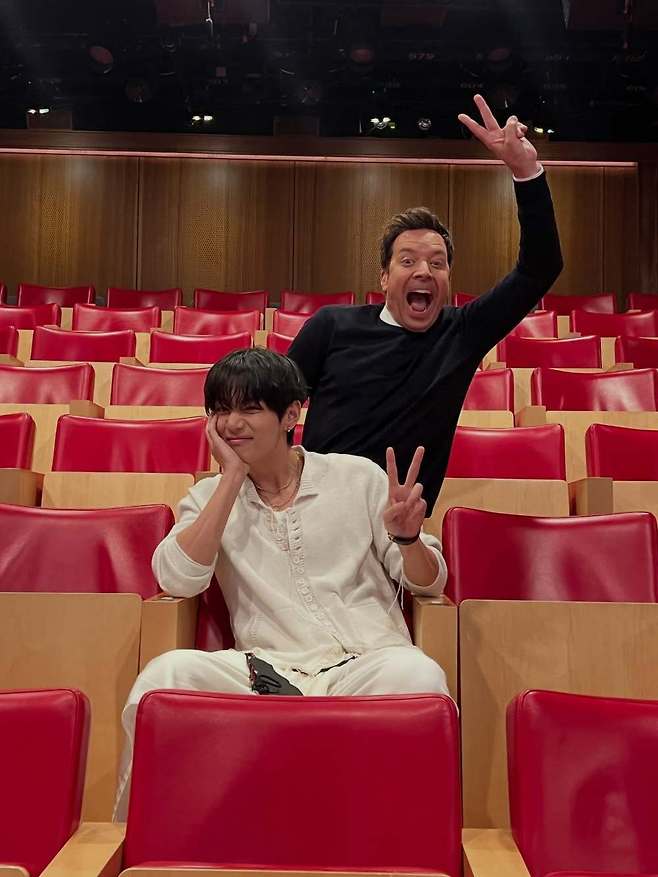 사진=방탄소년단 뷔 소셜미디어