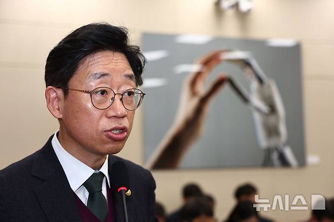 [서울=뉴시스] 김명년 기자 = 오태석 우주항공청장. 2026.03.11. kmn@newsis.com