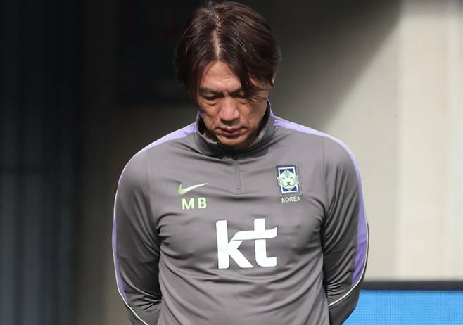 고심하는 홍명보 감독. 연합뉴스