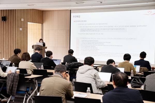 건강보험공단이 'NHIS-CAMP' 활동과 관련한 간담회를 진행했다.