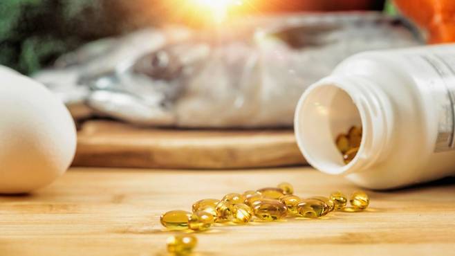 비타민 D가 무너진 장내 면역 균형 회복에 도움을 줄 수 있다는 연구 결과가 발표됐다｜출처: 클립아트코리아