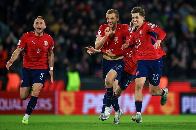 덴마크전 승리 후 기뻐하는 체코 선수들. EPA연합뉴스