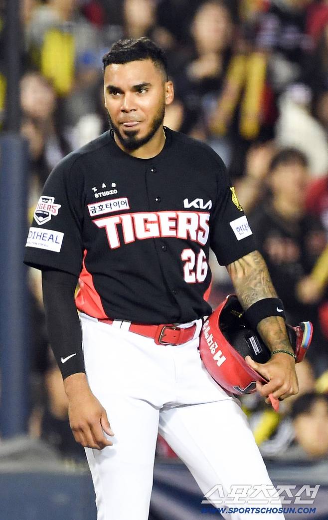 31일 잠실구장에서 열린 LG와 KIA의 경기. KIA 카스트로가 숨을 고르고 있다. 잠실=박재만 기자 pjm@sportschosun.com/2026.03.31/