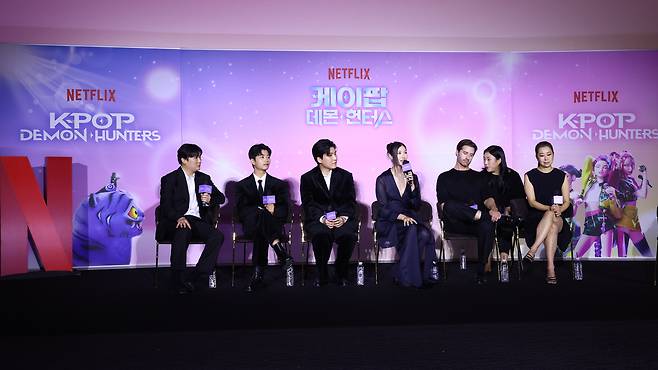 1�� ���� ���� ��걸 CGV��������ũ������ ���ø��� ��ȭ �������� ���� ���ͽ��� ��ī���� ���� ��� ���ڰ���ȸ�� ����ǰ� �ִ�. [����]