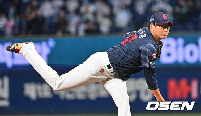[OSEN=창원, 이석우 기자] 31일 창원NC파크에서 2026 신한 SOL KBO 리그 NC 다이노스와 롯데 자이언츠의 경기가 열렸다. 홈팀 NC는 토다가, 방문팀 롯데는 박세웅이 선발 출전했다. 롯데 자이언츠 선발투수 박세웅이 역투하고 있다. 2026.03.31 / foto0307@osen.co.kr
