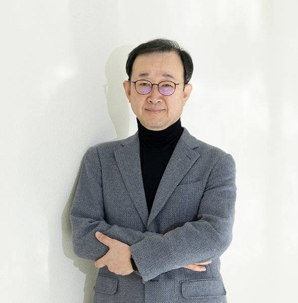 김성윤 전 서울아산병원 정신건강의학과 교수는 “뇌라는 기관을 녹슬지 않게 하는 유일한 방법은 운동이라는 윤활유를 붓고 부품을 계속 가동하는 것”이라고 말했다.&nbsp;조영철 기자