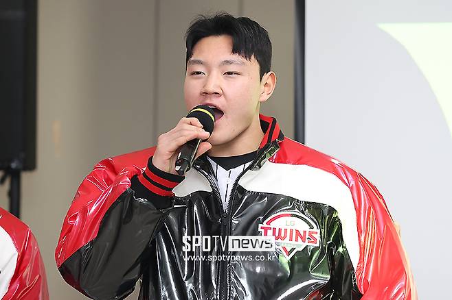 ▲ 부상 회복에 전념했던 양우진은 피칭을 진행하며 이르면 5월 1군 콜업을 준비하고 있다 ⓒ곽혜미 기자