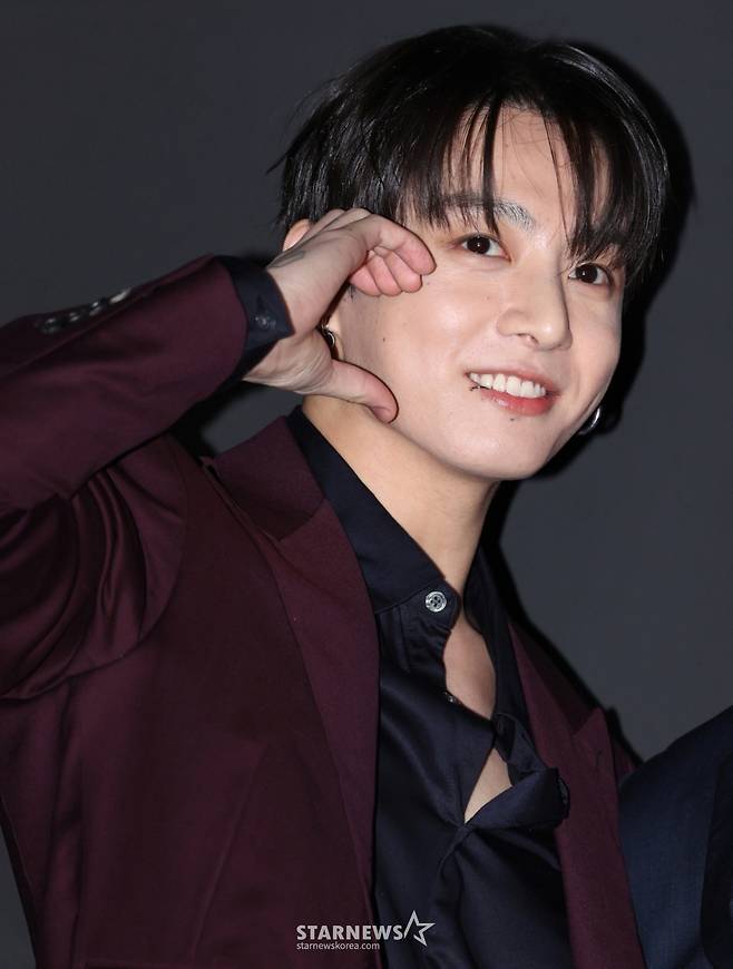 (서울=뉴스1) 권현진 기자 = 방탄소년단(BTS) 정국이 2026년 2월 12일 오후 서울 강남구 위블로 매장에서 열린 포토콜 행사에서 포즈를 취하고 있다. (공동취재) 2026.2.12/뉴스1 Copyright (C) 뉴스1. All rights reserved. 무단 전재 및 재배포, AI학습 이용 금지. /사진=(서울=뉴스1) 권현진 기자