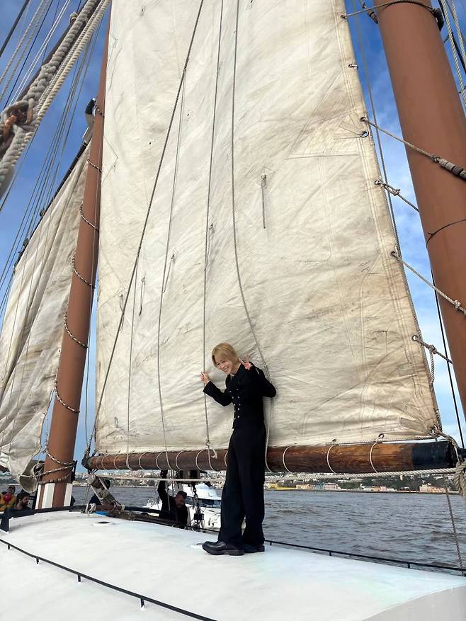 방탄소년단 지민, 에릭 왕자 실사판..'女心 홀릭'