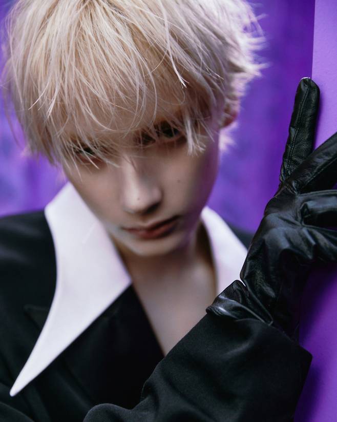 투모로우바이투게더 휴닝카이 미니 8집 콘셉트 포토 'TENSION'/사진제공=빅히트뮤직