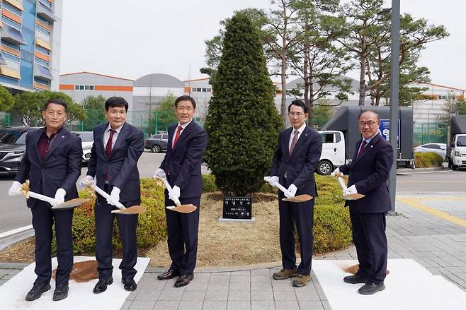 서산시는 4월 1일 성연면 성연3로 161 일원에서 '서산시 공공서비스센터' 개소식을 개최하고 본격적인 운영에 돌입했다(사진=서산시 제공)