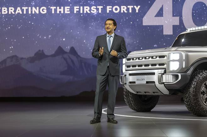 호세 무뇨스 현대차 대표이사 사장이 2026 뉴욕 국제 오토쇼 현대차 프레스 컨퍼런스에서 발표하고 있다./사진: 현대차 제공