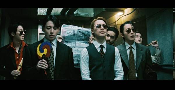 방탄소년단 '2.0' 뮤직비디오 스틸 / 사진=빅히트 뮤직