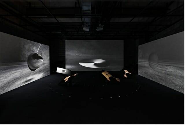 아하콜렉티브, 0-Phasing-1(0과 1의 페이징) 中 2 : ‘우연히, Phasing’, 프로젝션 맵핑, 플랫폼엘 컨템포러리 아트센터, 2022