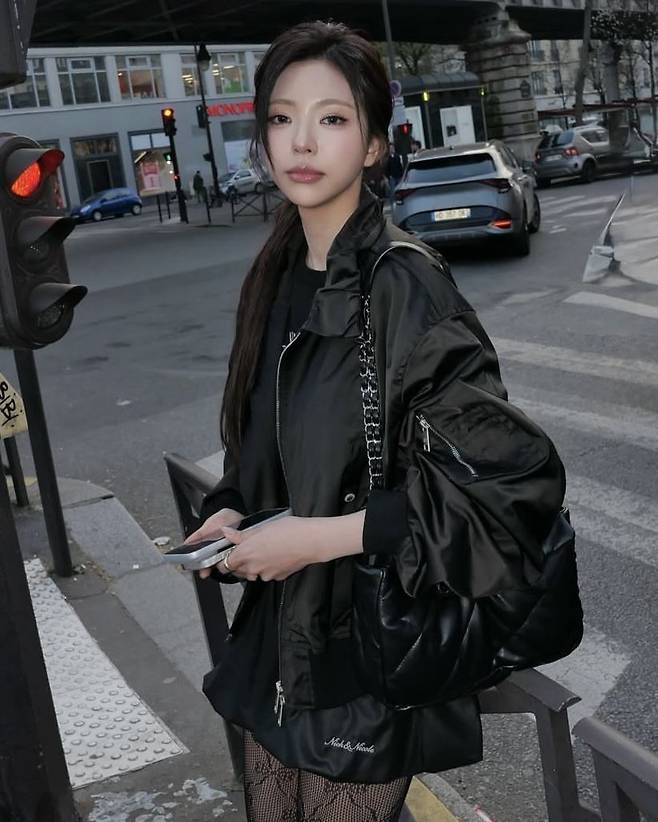 인스타그램 @goxnniee