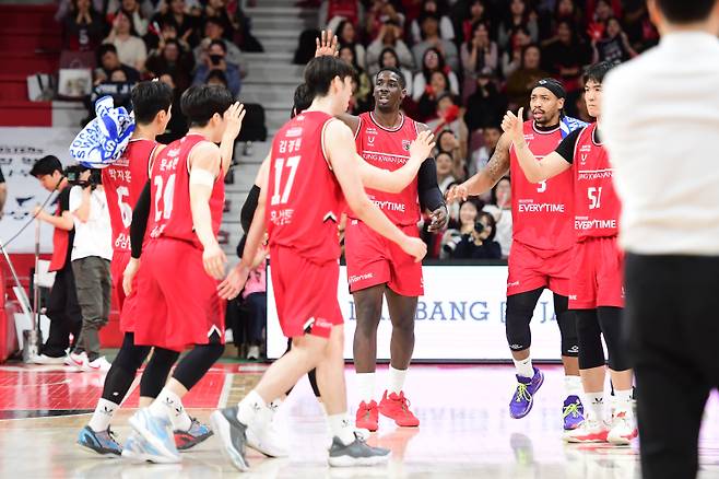 안양 정관장 선수단. 사진=KBL