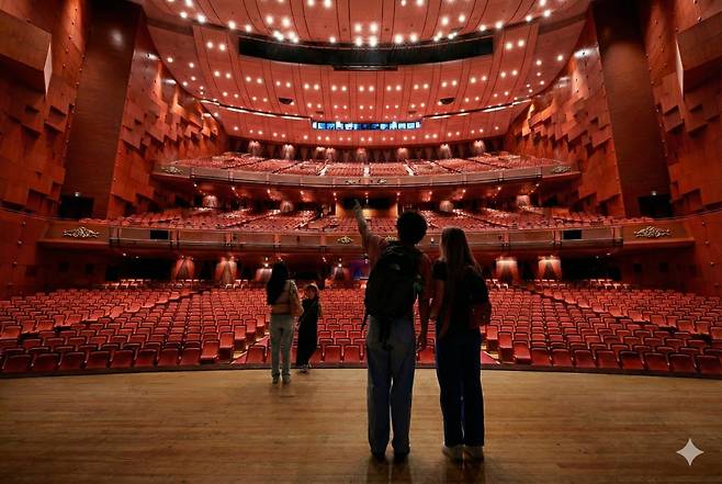 세종문화회관 대극장 투어 사진./사진=세종문화회관