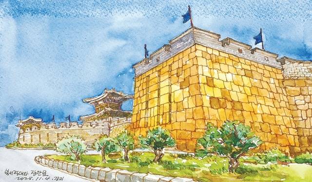 장안문과 팔달문은 좌우에 적대를 뒀다. 그림=이강미 어반스케처