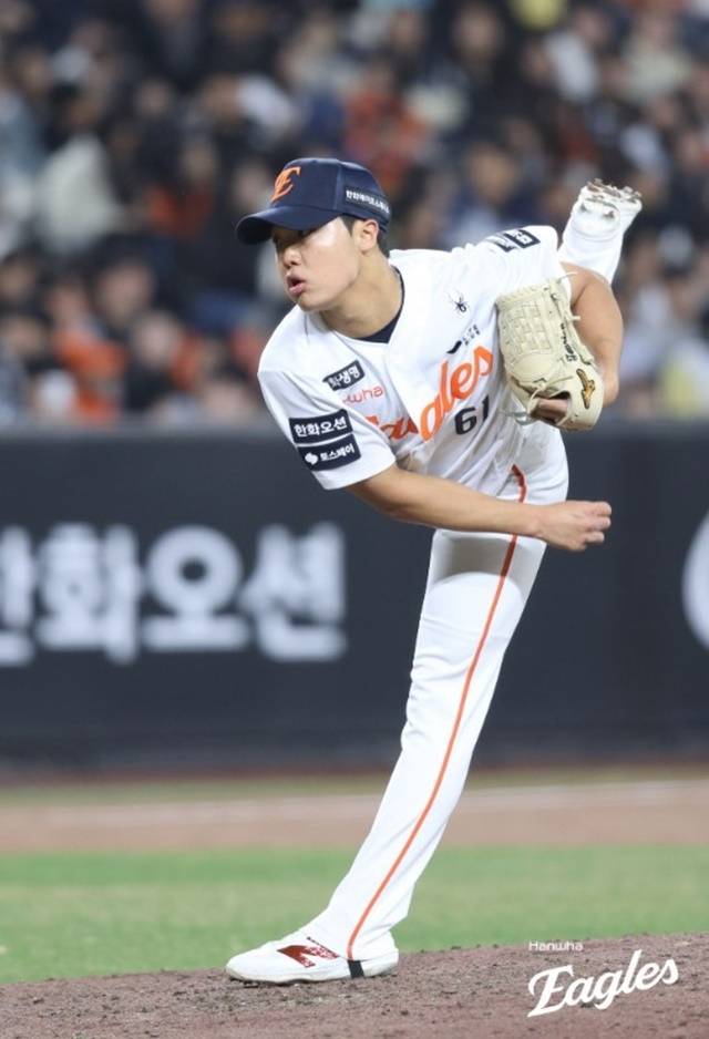 1일 KT전에서 흔들린 정우주. 사진=한화 제공