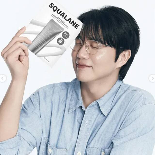 성시경이 생애 첫 뷰티모델로 발탁됐다. / 성시경 소셜미디어