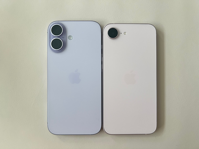 왼쪽부터 아이폰17, 아이폰17e. [박혜림 기자/rim@]