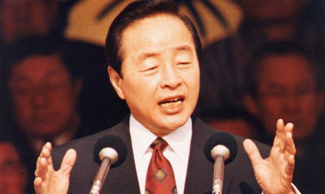 1993년 2월25일 제14대 대통령 취임식에서 김영삼 신임 대통령이 취임사를 하고 있다. 세계일보 자료사진