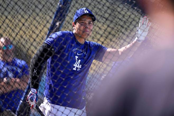 LA 다저스 오타니 쇼헤이가 2일 클리블랜드전에 앞서 배팅 훈련을 하고 있다. AP연합뉴스