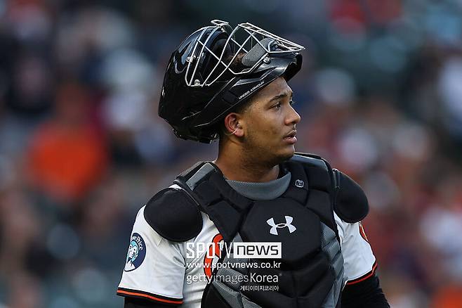 ▲ 끝내기 삼진을 만든 볼티모어 포수 사무엘 바살로.