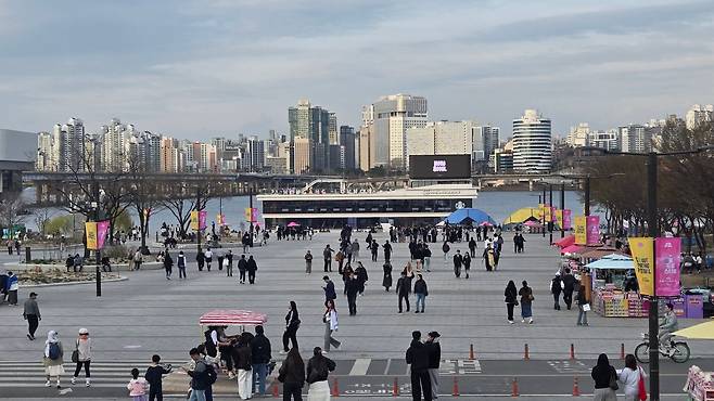1일 오후 서울 여의나루 한강버스 선착장의 모습. /윤희훈 기자